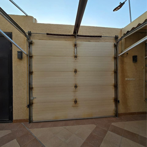 Container (2)